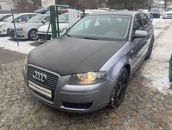 Silber Gebraucht 2005 Audi A3 Attraction Limousine | 3.499 € (Etwas zu teuer)