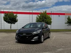 Schwarz Gebraucht 2012 Hyundai i30 Kombi | 3.899 € (Fairer Preis)