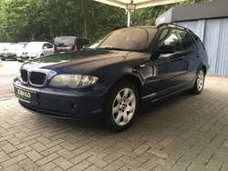 Blau Gebraucht 2004 BMW 320 Sport Line Kombi | 1.680 € (Superpreis)