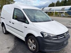 Weiß Gebraucht 2018 VW Caddy Van / Kleinbus | 11.585 €