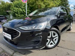 Schwarz Gebraucht 2022 Ford Focus Cool & Connect Limousine | 11.999 € (Fairer Preis)