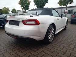 Crystal weiß pearl mica (tricoa crystal weiß pearl mica (tricoa Gebraucht 2017 Fiat 124 Spider Lusso Cabrio | 17.865 € (Fairer Preis)