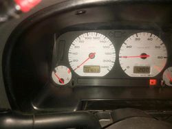 Rot Gebraucht 1990 VW Caddy Van / Kleinbus | 700 €