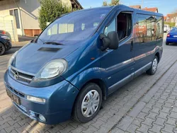 Blau Gebraucht 2004 Opel Vivaro Van | 3.990 € (Etwas zu teuer)