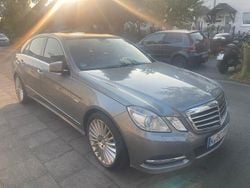 Silber Gebraucht 2012 Mercedes E300 Limousine | 9.499 € (Guter Preis)