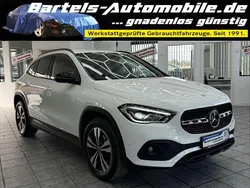 Polarweiss unilack Gebraucht 2020 Mercedes GLA220 Progressive SUV | 32.850 € (Fairer Preis)
