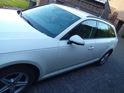 Weiß Gebraucht 2018 Audi A4 Kombi | 13.900 € (Superpreis)