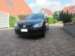 Schwarz Gebraucht 2006 VW Polo Kleinwagen | 3.699 € (Etwas zu teuer)