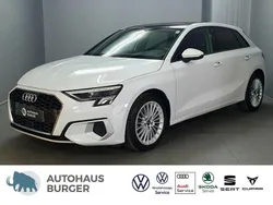 Weiss Gebraucht 2022 Audi A3 Advanced Plus Limousine | 23.970 € (Guter Preis)