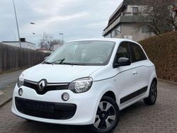 Crystal weiss Gebraucht 2017 Renault Twingo LIMITED Kleinwagen | 6.450 € (Fairer Preis)