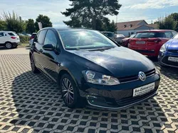 Schwarz Gebraucht 2017 VW Golf VII Limousine | 9.950 € (Superpreis)
