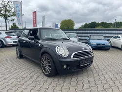 Schwarz Gebraucht 2009 Mini ONE Kleinwagen | 5.950 € (Etwas zu teuer)