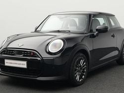 Schwarz Gebraucht 2024 Mini Cooper S Classic Kleinwagen | 28.099 € (Guter Preis)