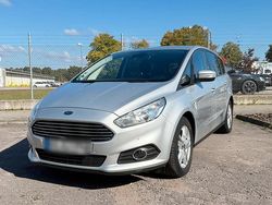 Grau Gebraucht 2017 Ford S-MAX S Van / Kleinbus | 13.400 € (Etwas zu teuer)