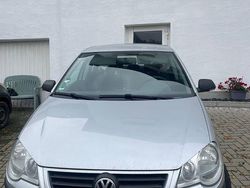 Silber Gebraucht 2006 VW Polo Limousine | 650 € (Superpreis)