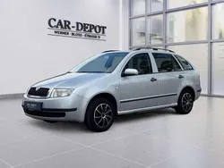Silber Gebraucht 2003 Skoda Fabia Elegance Kombi | 2.499 € (Etwas zu teuer)