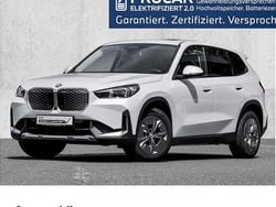 Weiß Gebraucht 2024 BMW iX1 Comfort Edition SUV | 41.999 € (Superpreis)