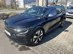 Black pearlschwarz metallic, Gebraucht 2022 Renault Mégane Techno Limousine | 29.490 € (Fairer Preis)
