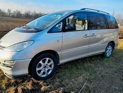 Silber Gebraucht 2005 Toyota Previa Van / Kleinbus | 8.800 € (Etwas zu teuer)