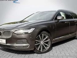 Grau Gebraucht 2022 Volvo V90 Inscription Kombi | 37.890 € (Guter Preis)