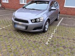 Grau Gebraucht 2012 Chevrolet Aveo LT Kleinwagen | 3.200 € (Guter Preis)