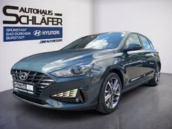 Teal blue / met Gebraucht 2024 Hyundai i30 Trend Limousine | 23.480 € (Fairer Preis)