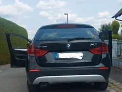 Schwarz Gebraucht 2012 BMW X1 SUV | 6.900 € (Fairer Preis)