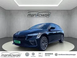 Schwarz Gebraucht 2024 Skoda Scala Selection Kleinwagen | 20.907 € (Fairer Preis)
