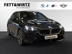 Saphirschwarz metallic Gebraucht 2024 BMW M135 Efficient Dynamics Kleinwagen | 37.400 € (Guter Preis)
