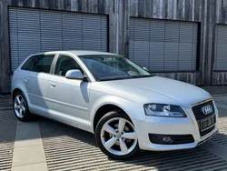 Silber Gebraucht 2009 Audi A3 Sportback Attraction Limousine | 9.290 € (Fairer Preis)