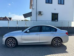 Silber Gebraucht 2012 BMW 320 Sport Line Limousine | 9.900 € (Guter Preis)