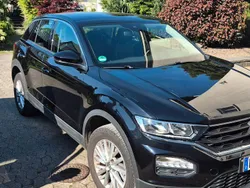 Schwarz Gebraucht 2019 VW T-Roc Basis SUV | 15.900 € (Fairer Preis)