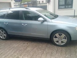 Blau Gebraucht 2006 VW Passat Kombi | 3.500 € (Fairer Preis)