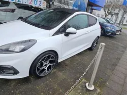 Weiß Gebraucht 2020 Ford Fiesta ST Kleinwagen | 18.990 € (Fairer Preis)