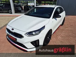 Weiß Gebraucht 2021 Kia ProCeed Kleinwagen | 26.900 € (Fairer Preis)