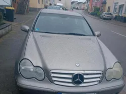 Silber Gebraucht 2003 Mercedes C180 Limousine | 1.700 € (Fairer Preis)