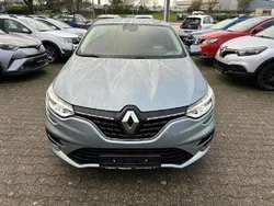 Baltic grey Gebraucht 2020 Renault Mégane IV Intens Limousine | 21.490 € (Teuer)