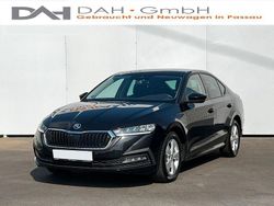 Schwarz Gebraucht 2020 Skoda Octavia Ambition Limousine | 15.990 € (Teuer)