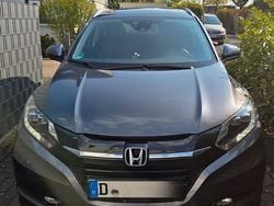 Grau Gebraucht 2017 Honda HR-V Executive SUV | 17.950 € (Fairer Preis)