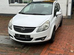 Schwarz Gebraucht 2010 Opel Corsa Color Edition Kleinwagen | 3.790 € (Etwas zu teuer)