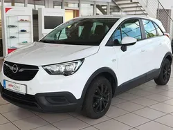 Schneeweiss/olympic/summit whi Gebraucht 2017 Opel Crossland X Edition SUV | 9.999 € (Etwas zu teuer)