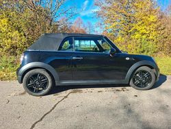 Schwarz Gebraucht 2012 Mini Cooper Cabriolet Cabrio | 7.700 € (Teuer)