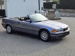 Blau Gebraucht 1994 BMW 320 Cabriolet Cabrio | 6.850 €