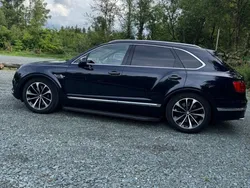 Schwarz Gebraucht 2016 Bentley Bentayga SUV | 77.900 € (Etwas zu teuer)