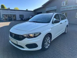 Weiß Gebraucht 2018 Fiat Tipo Pop Kombi | 11.900 € (Etwas zu teuer)