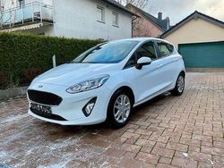 Weiß Gebraucht 2020 Ford Fiesta Cool & Connect Limousine | 11.250 € (Guter Preis)