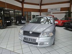 Silber Gebraucht 2008 Skoda Octavia SportLine | 2.995 € (Fairer Preis)