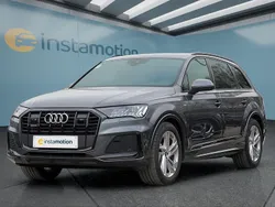 Grau Gebraucht 2024 Audi Q7 S-Line SUV | 63.299 € (Superpreis)