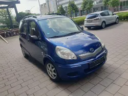 Blau Gebraucht 2005 Toyota Yaris Sol Kombi | 2.450 € (Guter Preis)