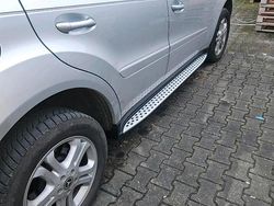 Grau Gebraucht 2008 Mercedes ML280 SUV | 7.500 €